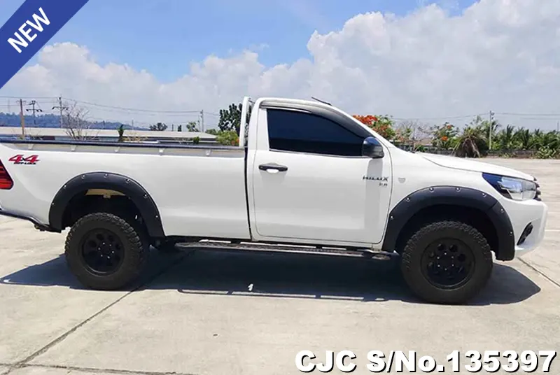2018 Toyota / Hilux / Revo Stock No. 135397