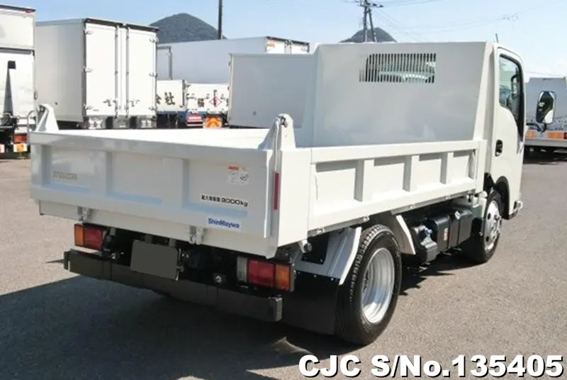 2025 Mazda / Titan Stock No. 135405