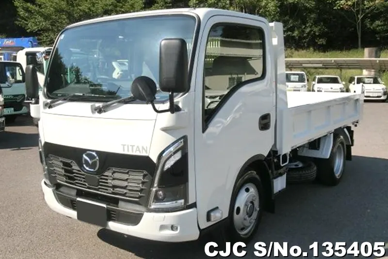 2025 Mazda / Titan Stock No. 135405
