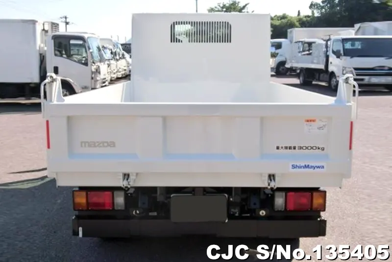 2025 Mazda / Titan Stock No. 135405