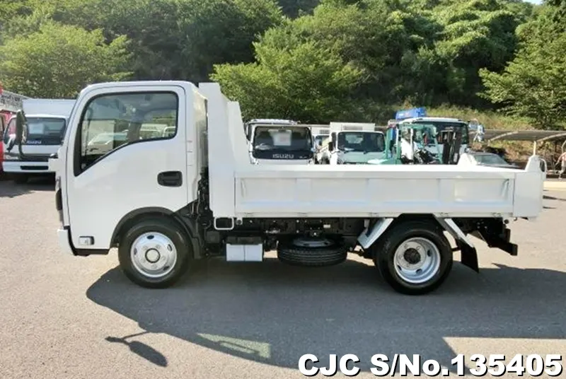 2025 Mazda / Titan Stock No. 135405