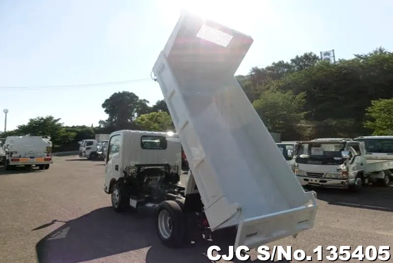 2025 Mazda / Titan Stock No. 135405