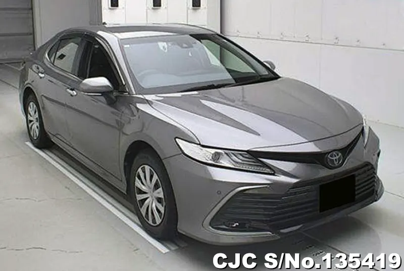 Toyota / Camry 2021