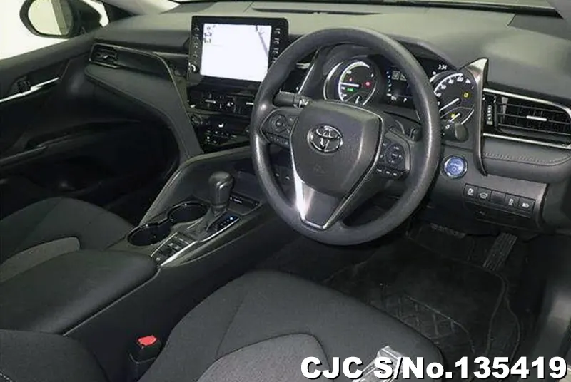 Toyota Camry in Gray for Sale Image 2
