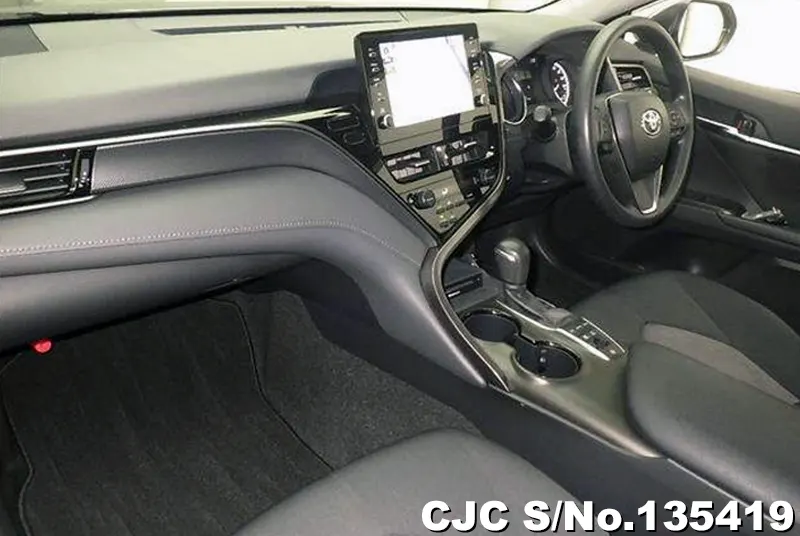Toyota Camry in Gray for Sale Image 3