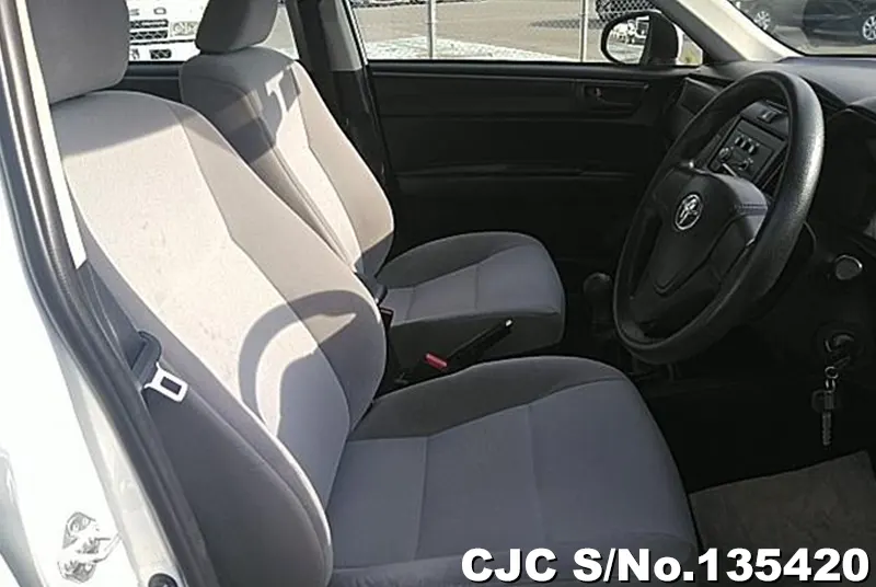 2023 Toyota / Corolla Axio Stock No. 135420