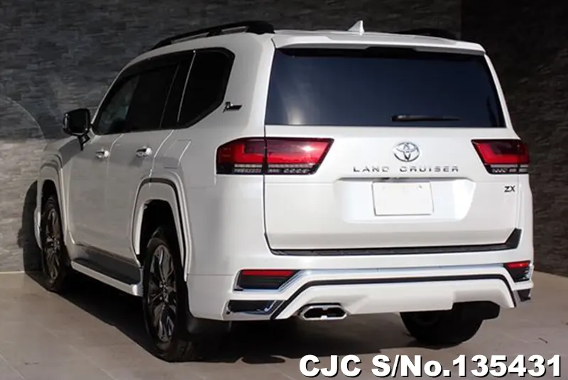 2023 Toyota / Land Cruiser Stock No. 135431