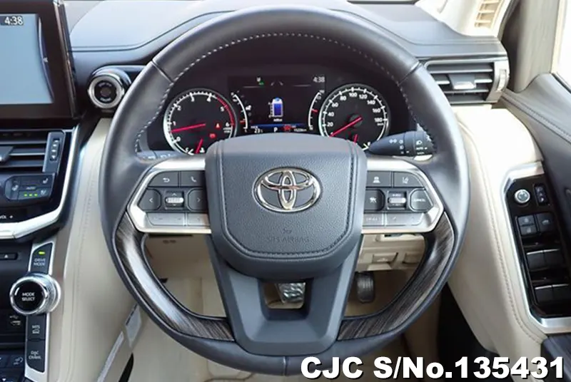 2023 Toyota / Land Cruiser Stock No. 135431