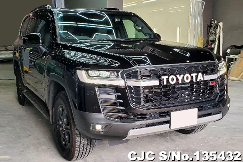 Toyota / Land Cruiser 2023