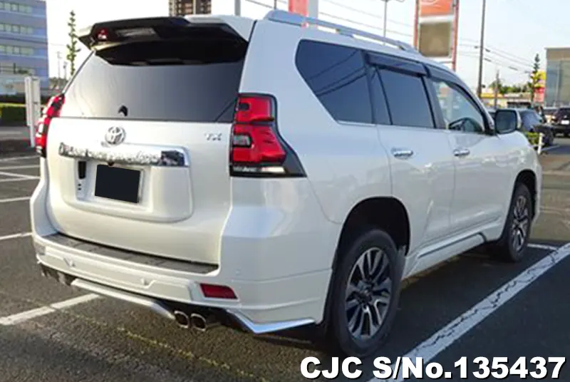 2022 Toyota / Land Cruiser Prado Stock No. 135437