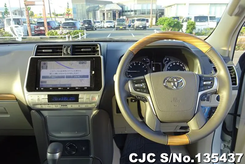 2022 Toyota / Land Cruiser Prado Stock No. 135437