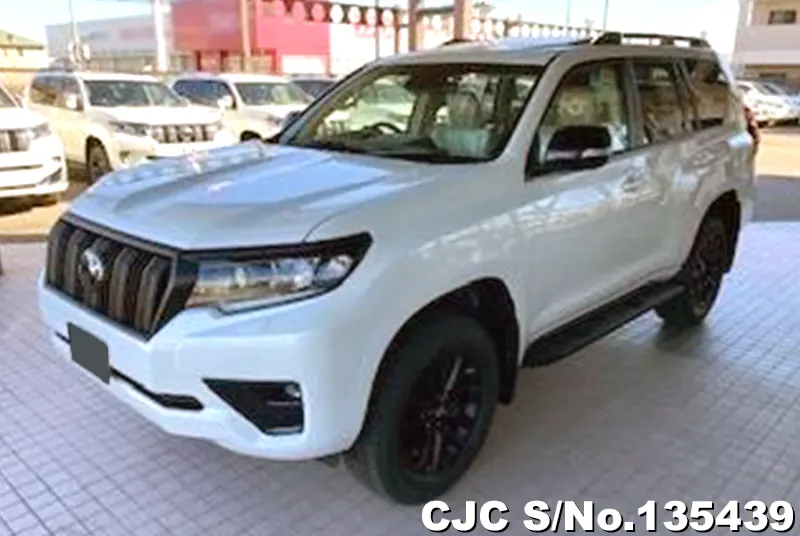 2022 Toyota / Land Cruiser Prado Stock No. 135439