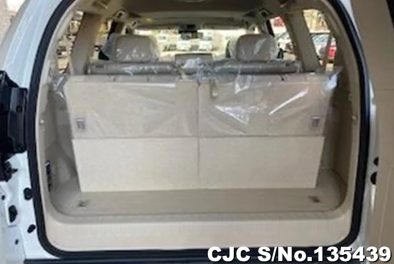 2022 Toyota / Land Cruiser Prado Stock No. 135439