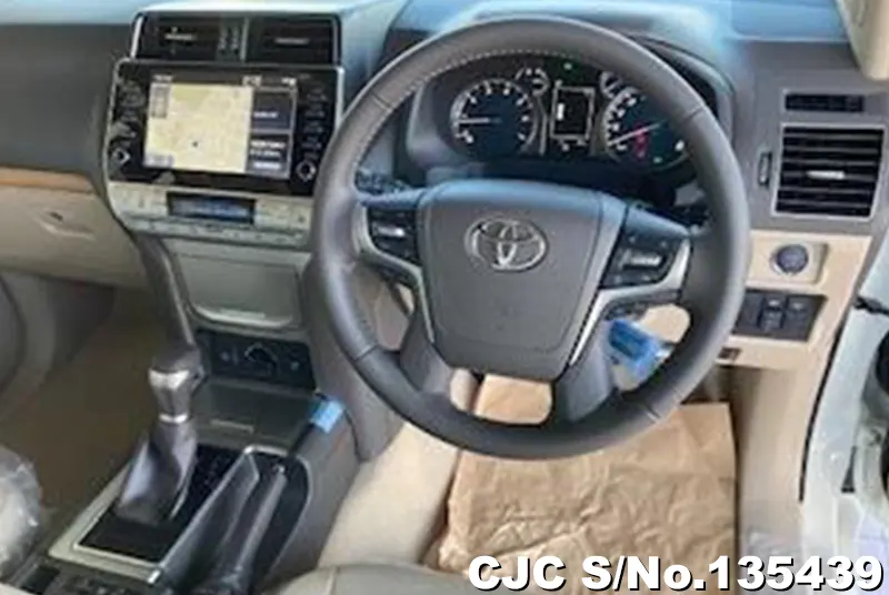 2022 Toyota / Land Cruiser Prado Stock No. 135439
