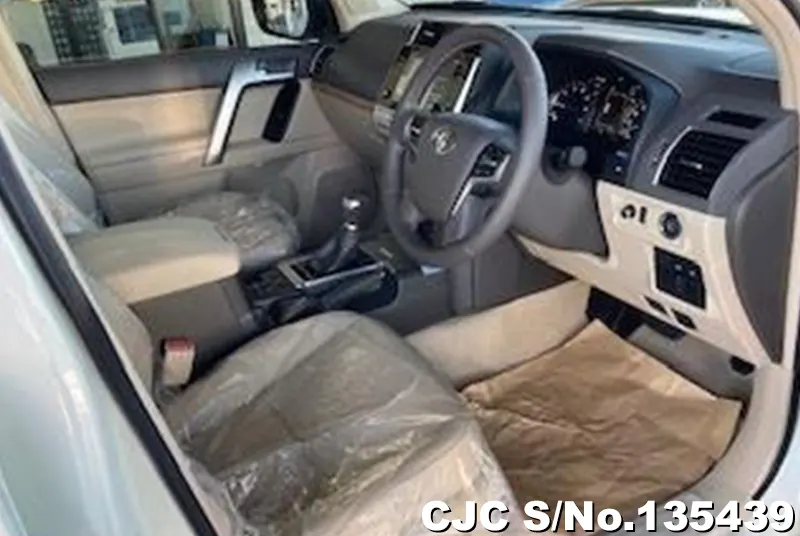 2022 Toyota / Land Cruiser Prado Stock No. 135439