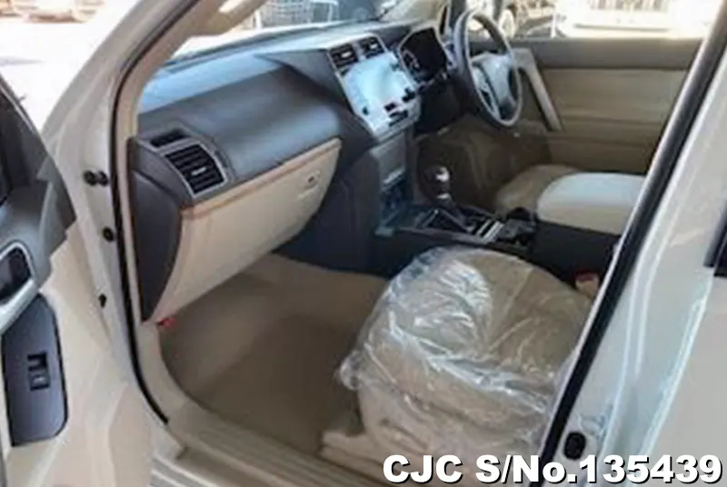 2022 Toyota / Land Cruiser Prado Stock No. 135439