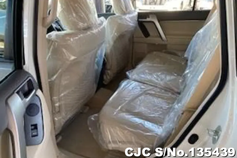 2022 Toyota / Land Cruiser Prado Stock No. 135439