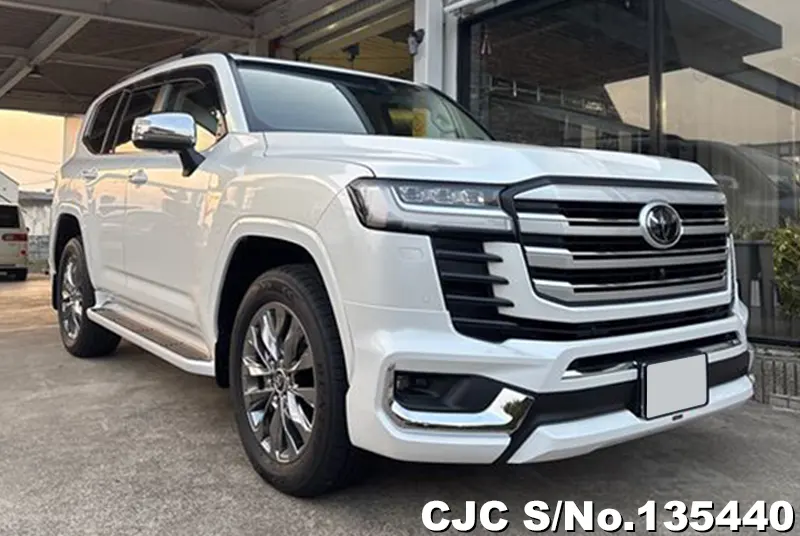2022 Toyota / Land Cruiser Stock No. 135440