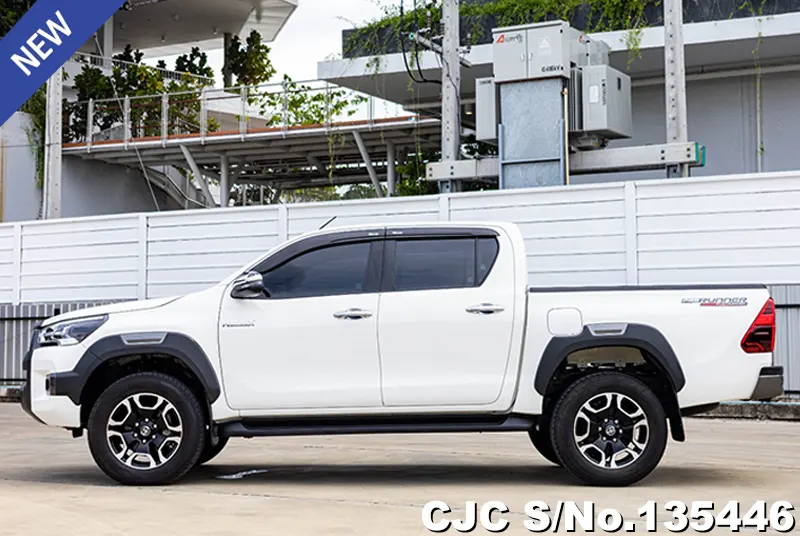 2024 Toyota / Hilux / Revo Stock No. 135446