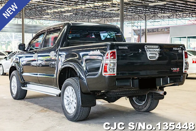 2014 Toyota / Hilux / Revo Stock No. 135448