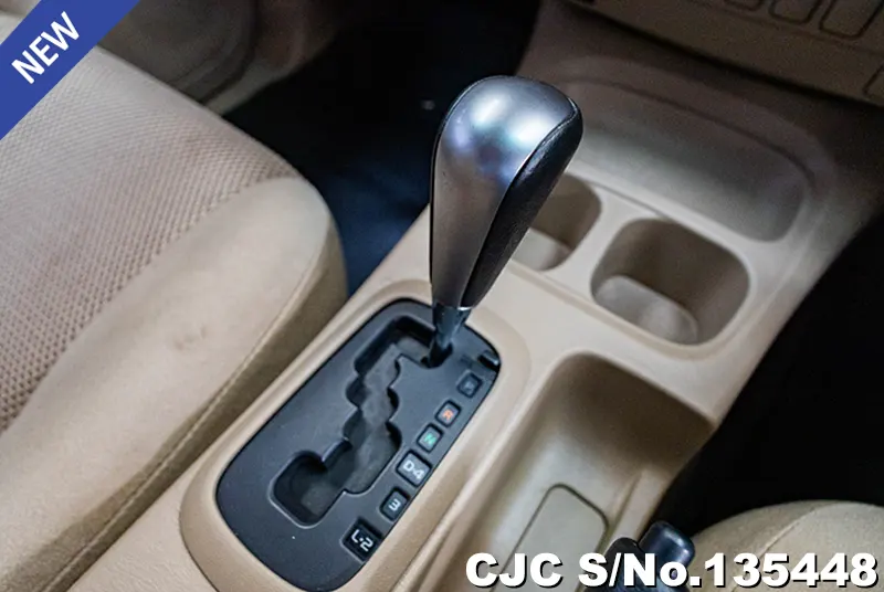 2014 Toyota / Hilux / Revo Stock No. 135448