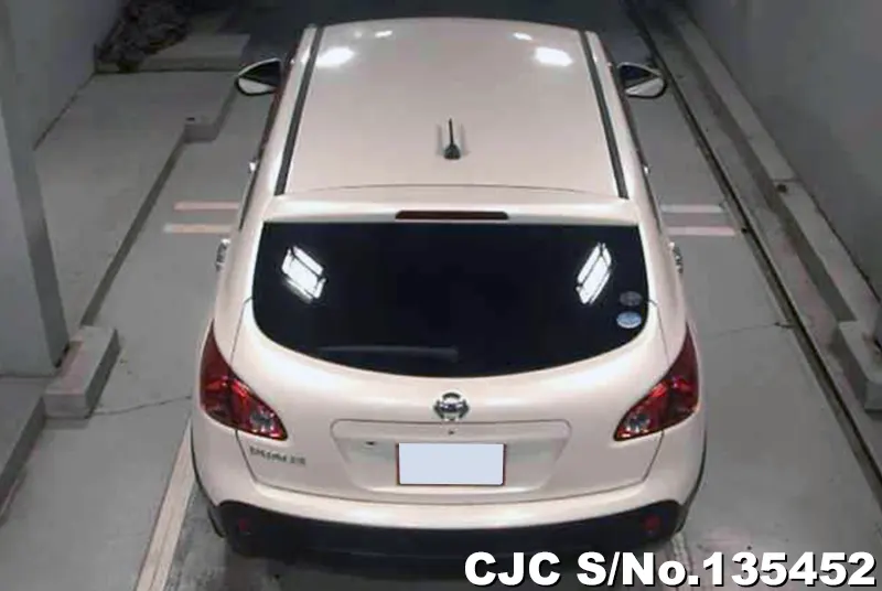 Nissan Dualis in White for Sale Image 5