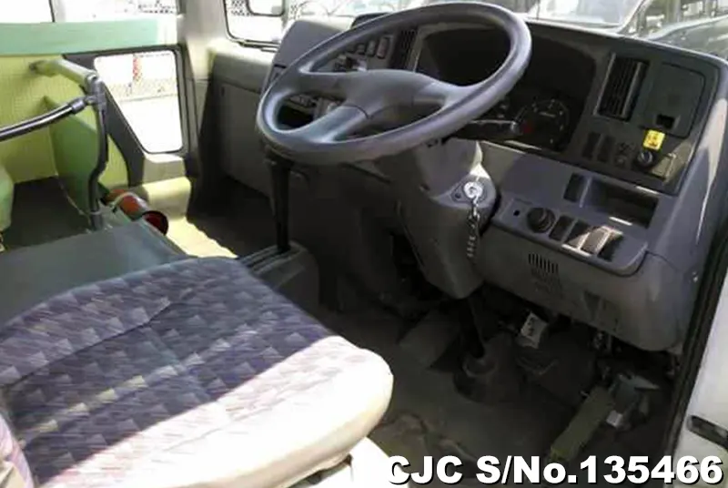 2014 Nissan / Civilian Stock No. 135466