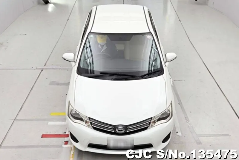 2013 Toyota / Corolla Axio Stock No. 135475