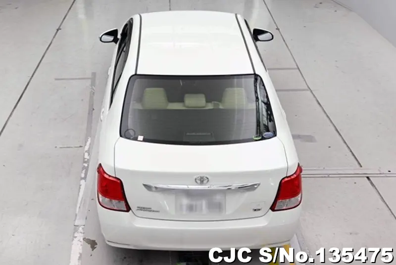 2013 Toyota / Corolla Axio Stock No. 135475