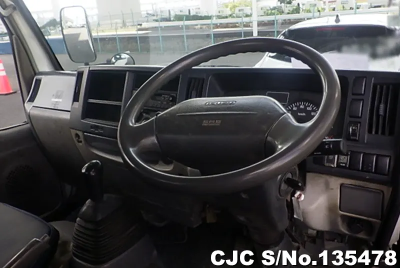 2007 Isuzu / Elf Stock No. 135478