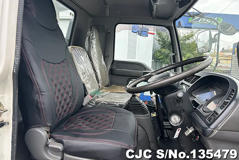2006 Isuzu / Forward Stock No. 135479
