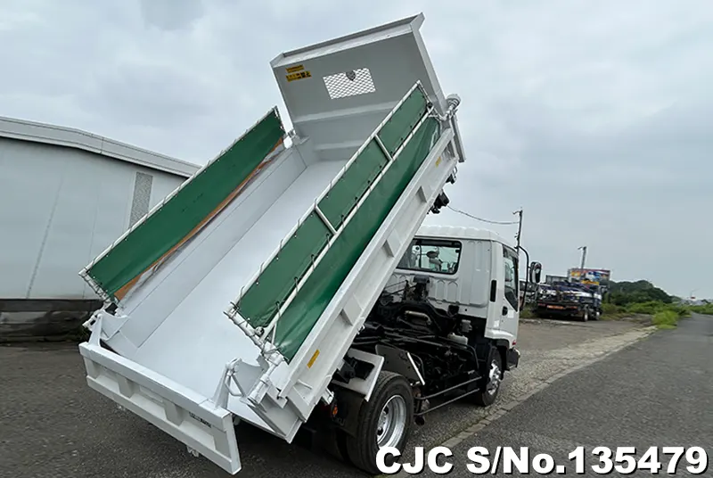 2006 Isuzu / Forward Stock No. 135479