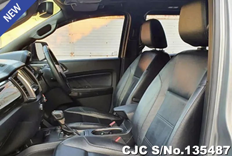 2021 Ford / Everest Stock No. 135487