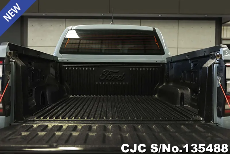 2025 Ford / Ranger / Raptor Stock No. 135488