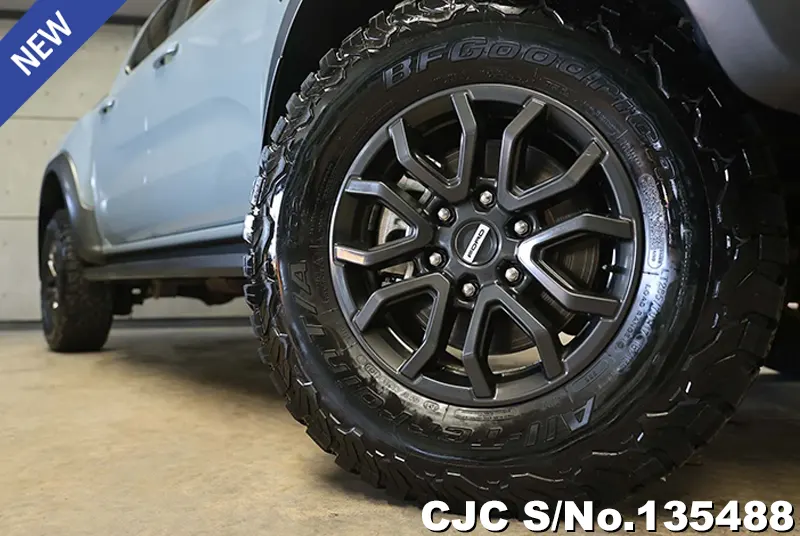 2025 Ford / Ranger / Raptor Stock No. 135488