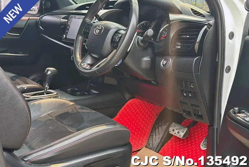 2023 Toyota / Hilux / Revo Stock No. 135492
