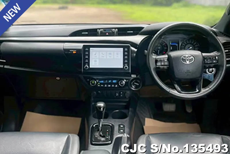 2021 Toyota / Hilux / Revo Rocco Stock No. 135493