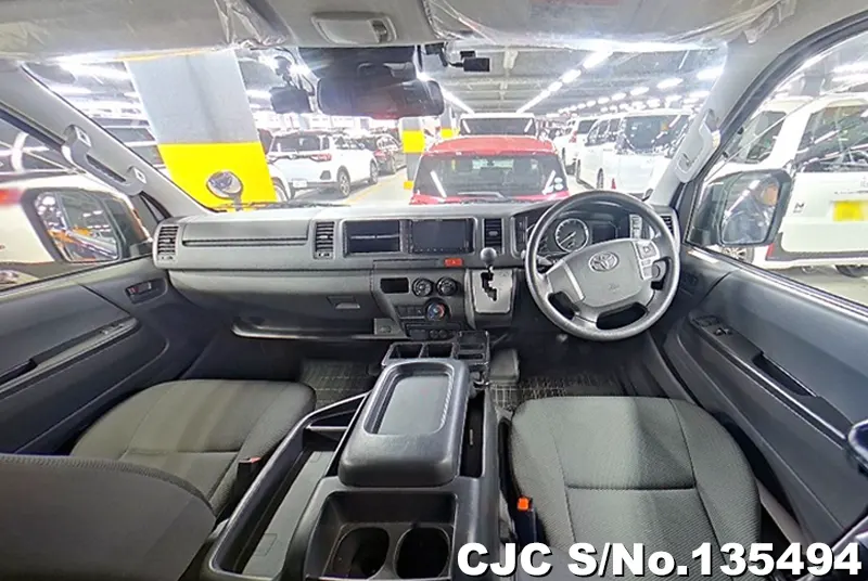 2021 Toyota / Regius Stock No. 135494