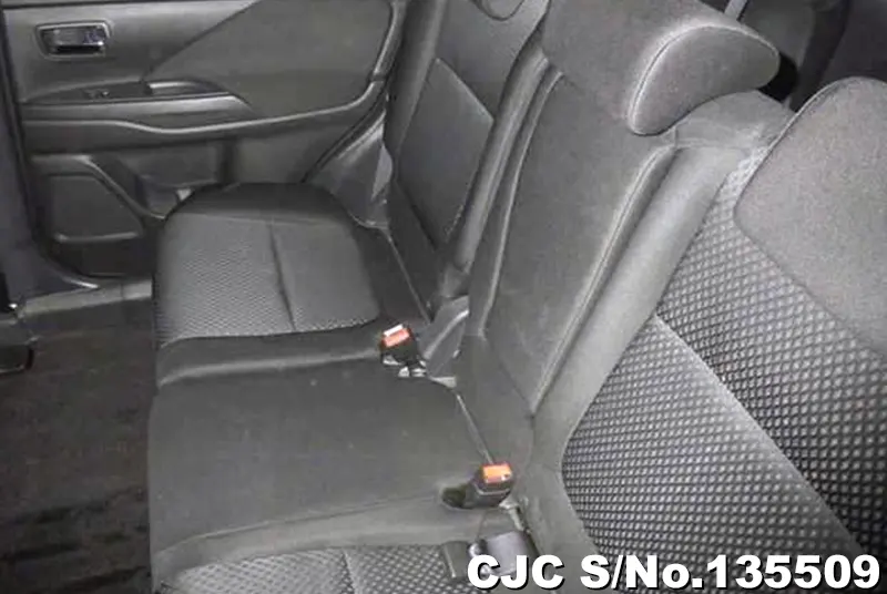 2017 Mitsubishi / Outlander Stock No. 135509