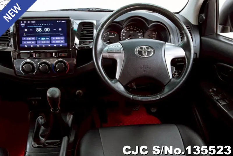 2014 Toyota / Hilux / Vigo Stock No. 135523