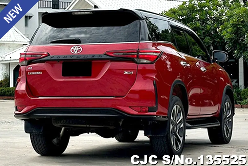 2021 Toyota / Fortuner Stock No. 135525