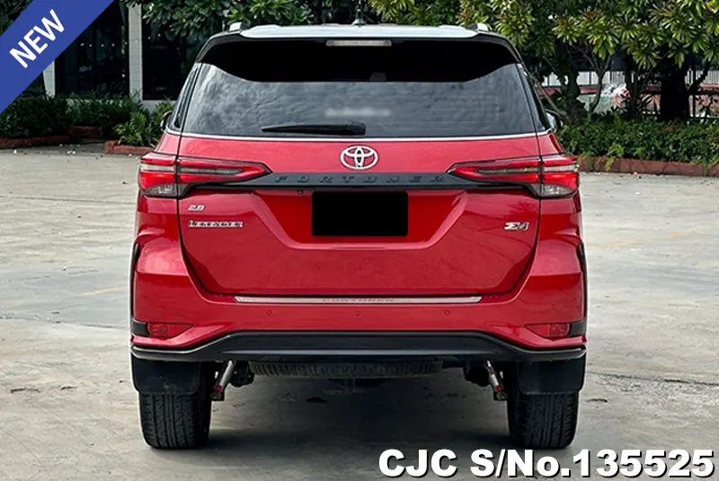 2021 Toyota / Fortuner Stock No. 135525