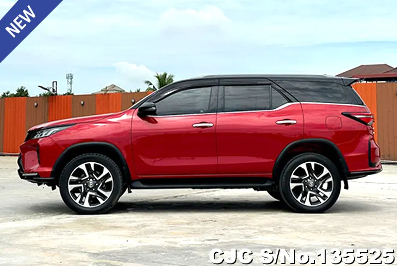 2021 Toyota / Fortuner Stock No. 135525