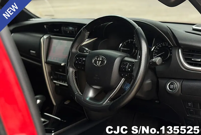 2021 Toyota / Fortuner Stock No. 135525