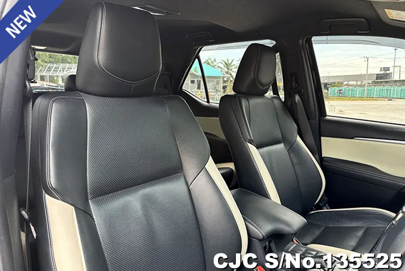 2021 Toyota / Fortuner Stock No. 135525