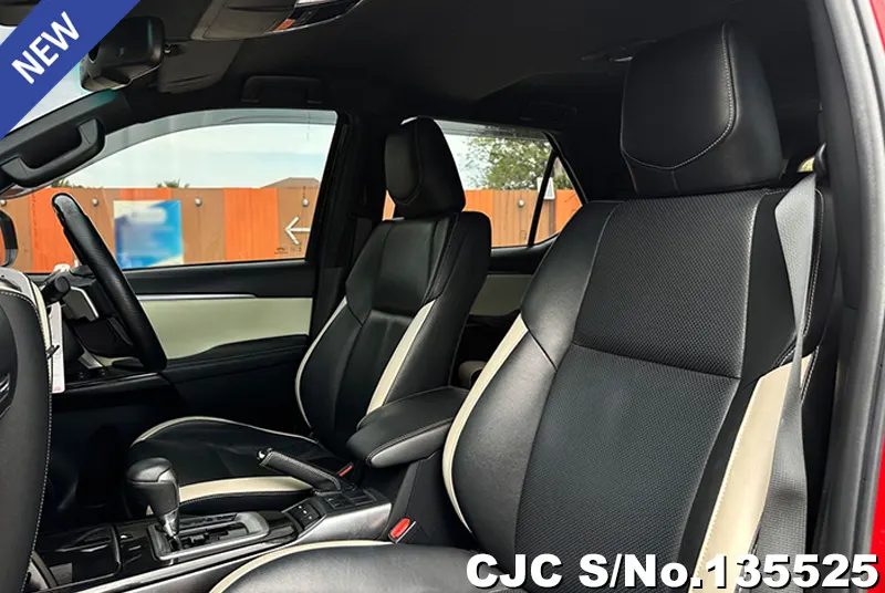 2021 Toyota / Fortuner Stock No. 135525