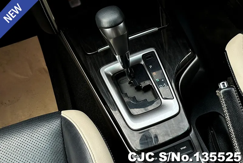 2021 Toyota / Fortuner Stock No. 135525