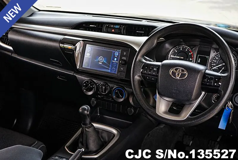 2020 Toyota / Hilux / Revo Stock No. 135527