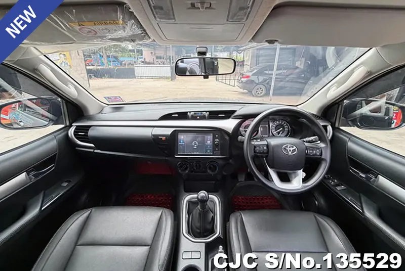2022 Toyota / Hilux / Revo Stock No. 135529