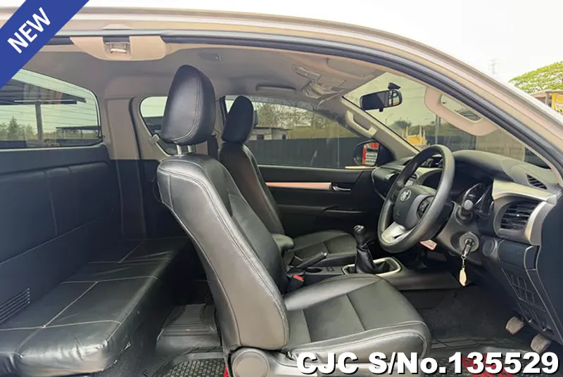2022 Toyota / Hilux / Revo Stock No. 135529